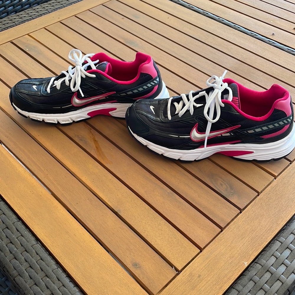 Womens Nike Shoes